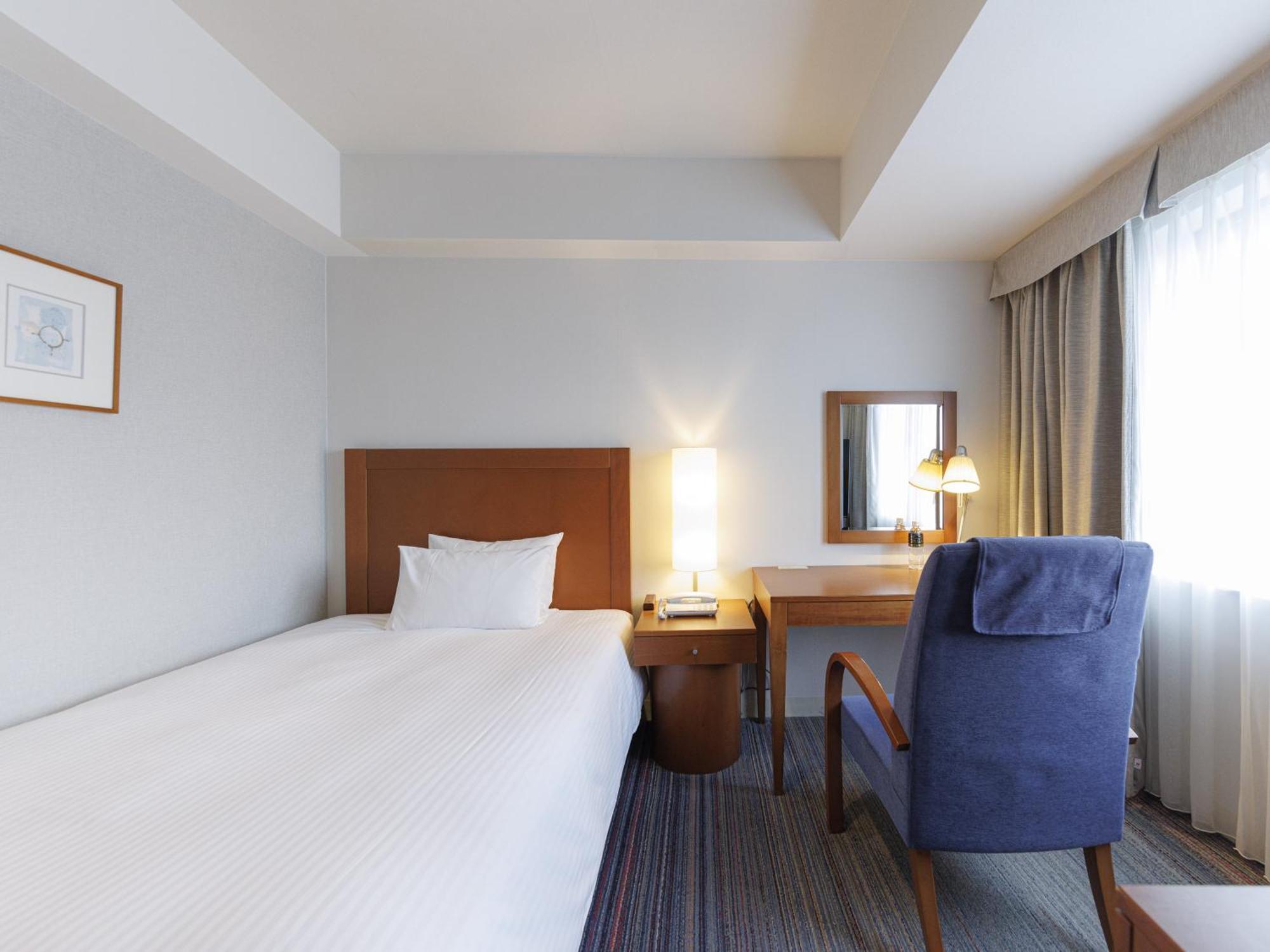 Jr Kyushu Station Kokura Hotel 4*